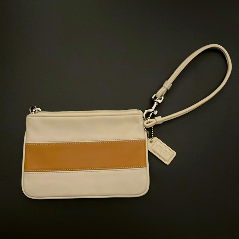 NWOT COACH WRISTLET